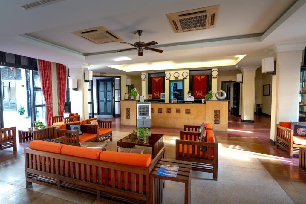 Blat recepcyjny kompozytowy