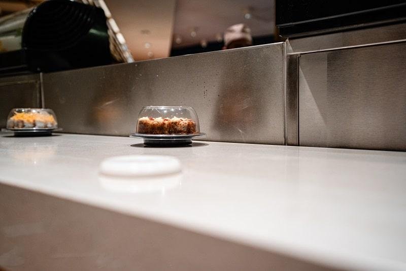 Czysty skład, czysty dom – czy blaty kompozytowe emitują niebezpieczne substancje?