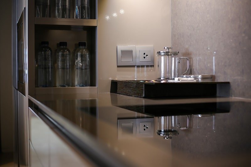 Blaty kompozytowe a domy inteligentne – czy można je zintegrować z nowoczesnymi technologiami?